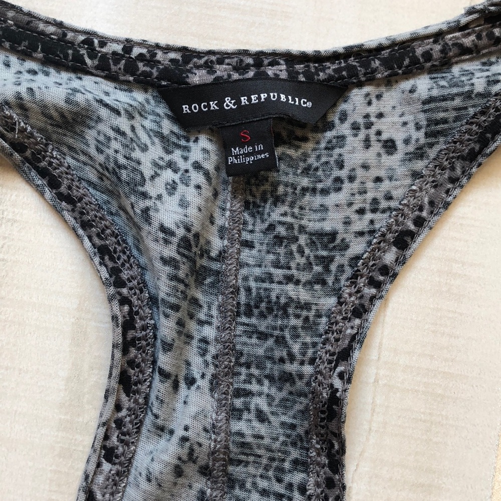 Rock & Republic Snakeskin Print Racerback Top - Picture 4 of 6
